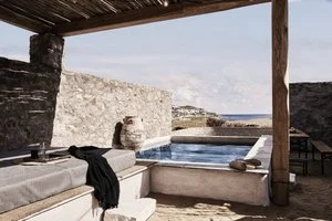 NOMAD MYKONOS – Ano mera