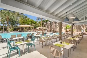 Pool bar