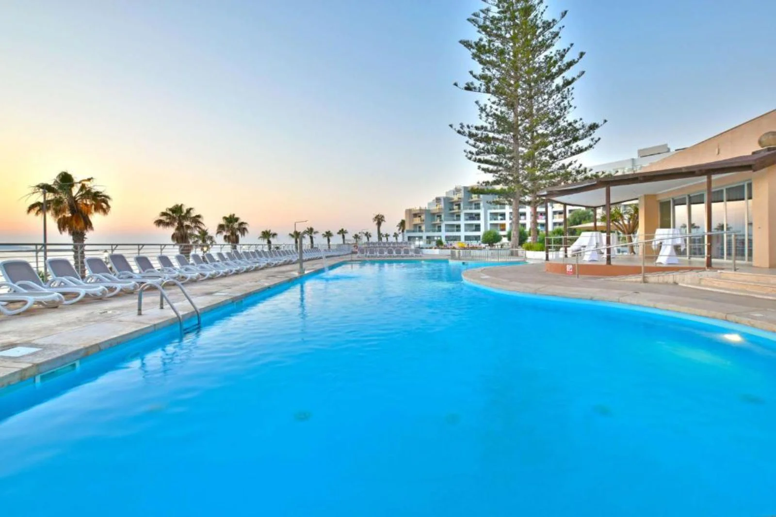 Doubletree By Hilton Doubletree By Hilton