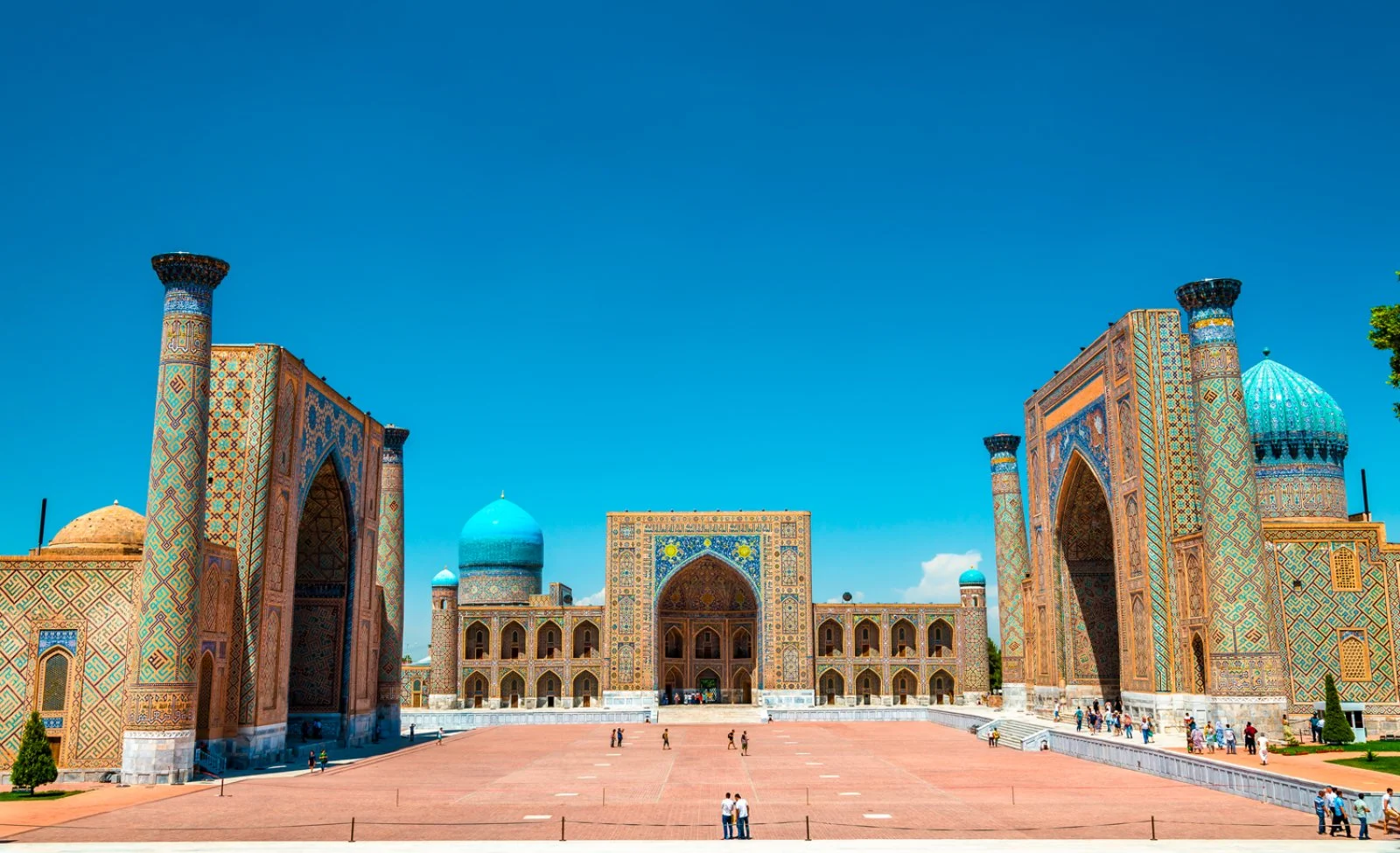 Piazza Registan