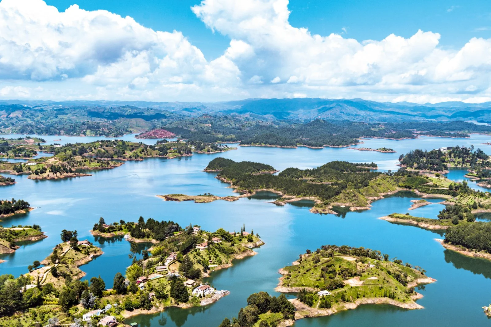 Medellin - Guatapè e Piedra de Peñol - Medellin - immagine 2 di 3