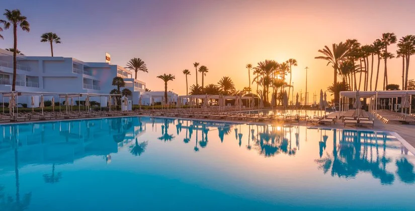 RIU PARAISO LANZAROTE – Puerto del Carmen