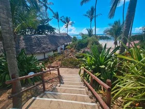 DIAMONDS LEISURE BEACH & GOLF – Gombato