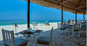 DIAMONDS LEISURE BEACH & GOLF – Gombato