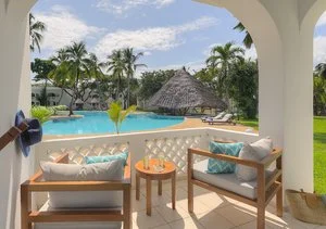 DIAMONDS LEISURE BEACH & GOLF – Gombato