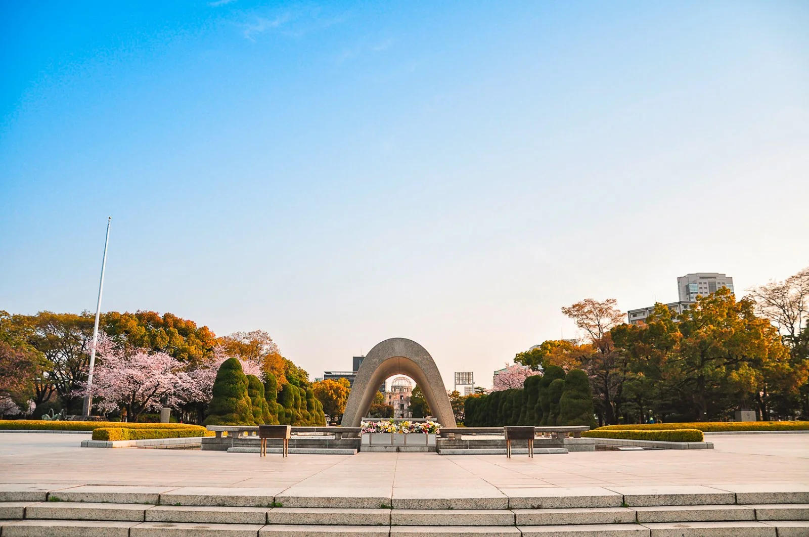 Osaka - Miyajima - Hiroshima - immagine 1 di 2