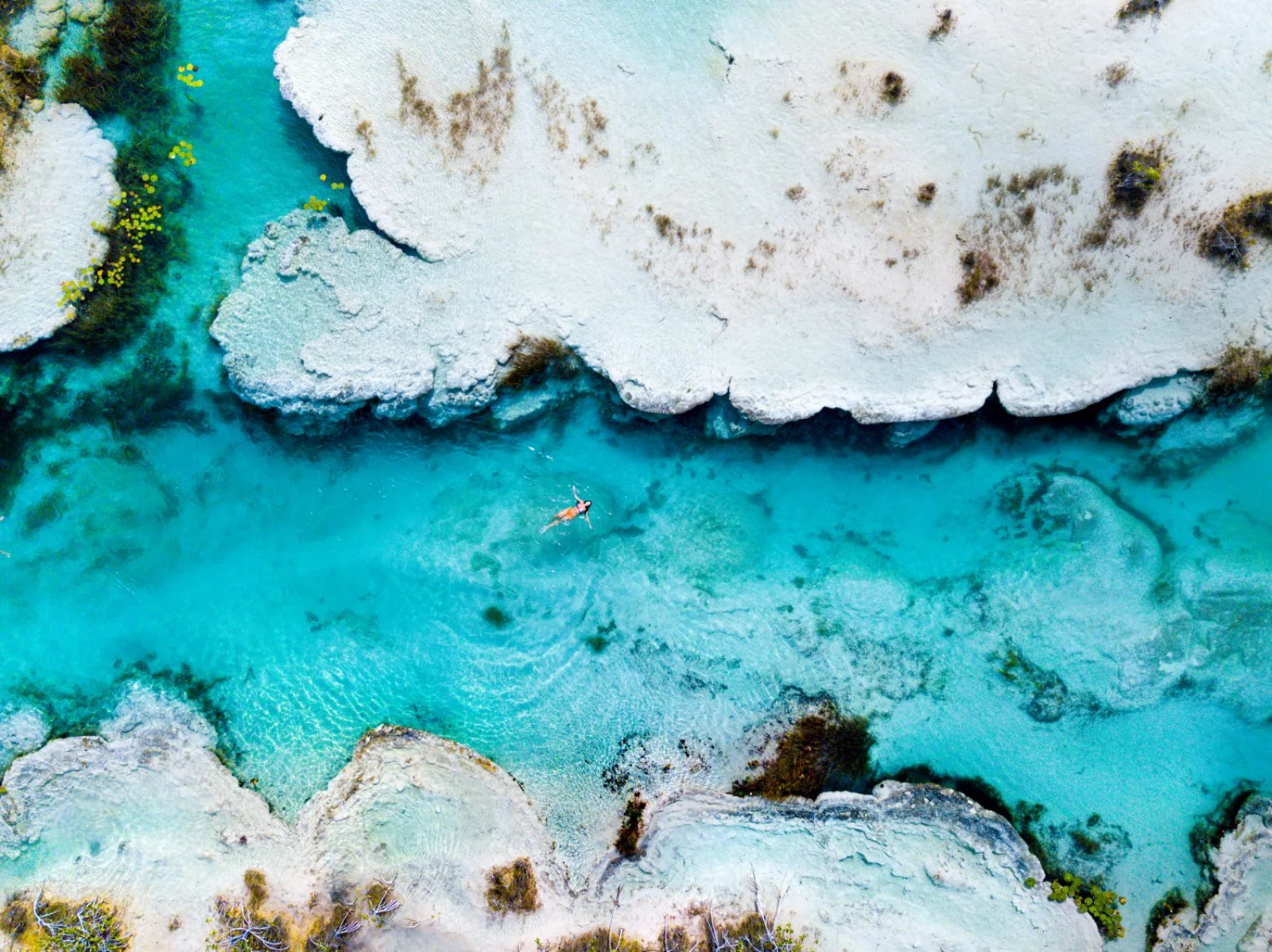 Bacalar, la “Laguna dei 7 Colori”