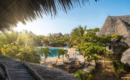 EXPLOREANS BEACH CLUB & VILLAS – Malindi