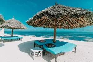 EXPLOREANS BEACH CLUB & VILLAS – Malindi