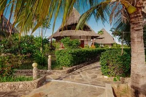 EXPLOREANS BEACH CLUB & VILLAS – Malindi