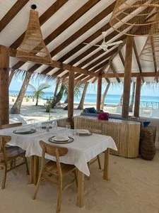 ON THE BEACH MALDIVES GUESTHOU – Maldive