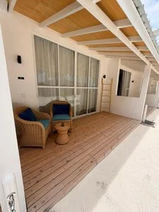 ON THE BEACH MALDIVES GUESTHOU – Maldive