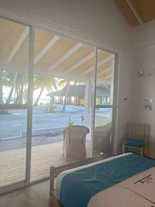 ON THE BEACH MALDIVES GUESTHOU – Maldive