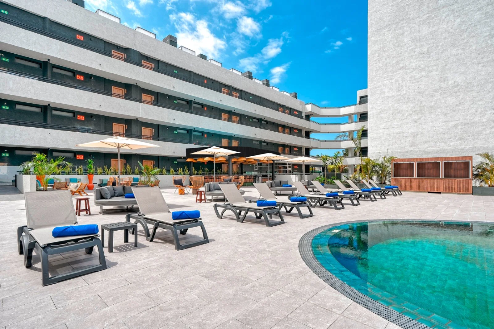 SEARESORT HOVIMA SUITES COSTA ADEJE – Miraverde