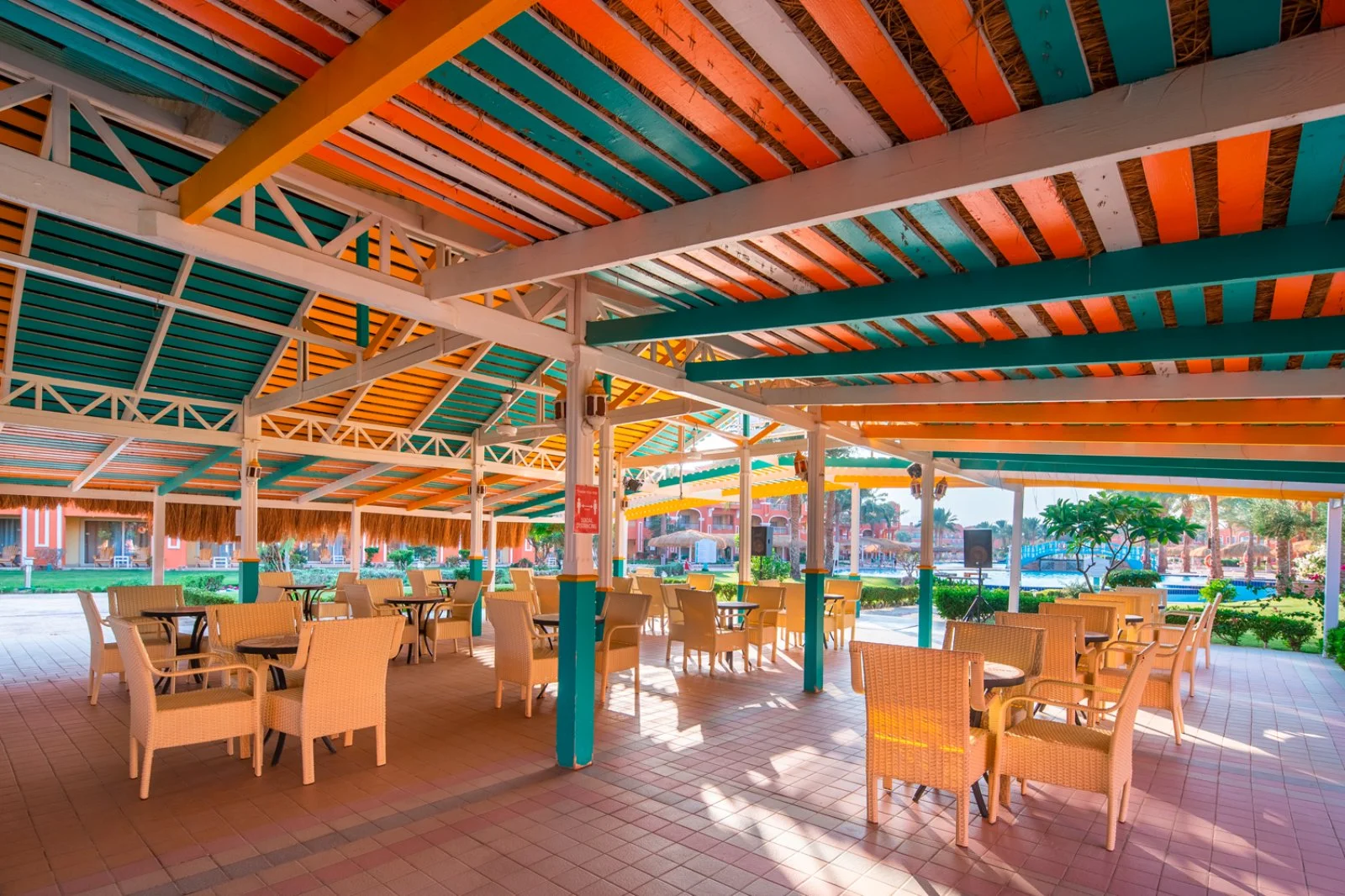 JAMAICA BAR OVERVIEW