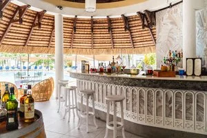 CASUARINA RESORT & SPA – Trou aux Biches