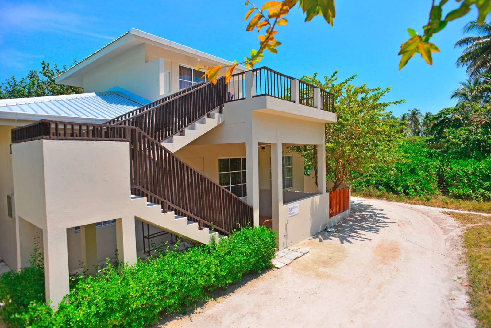 TME RETREATS HOTEL – Maldive