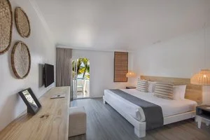 AMBRE SUNLIFE RESORT – Belle Mare