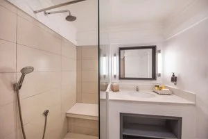 AMBRE SUNLIFE RESORT – Belle Mare