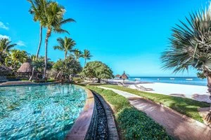 LA PIROGUE SUNLIFE RESORT – Flic en Flac