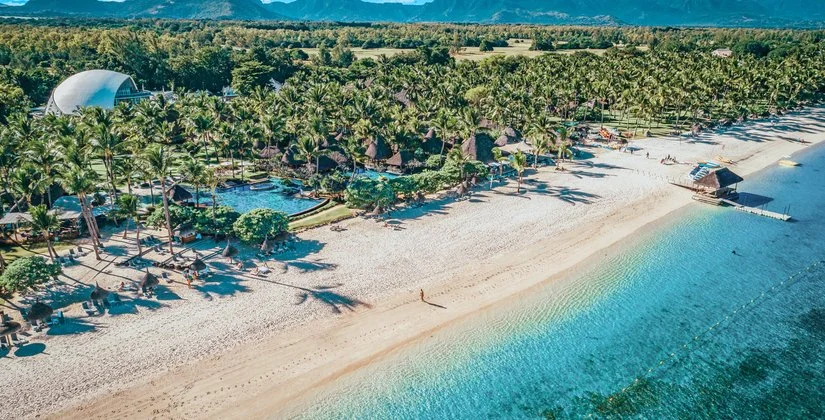LA PIROGUE SUNLIFE RESORT – Flic en Flac