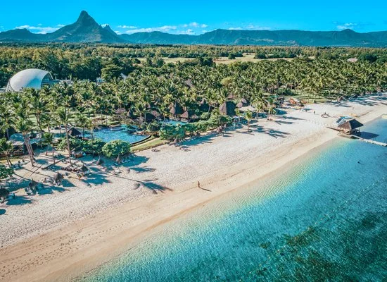 LA PIROGUE SUNLIFE RESORT – Flic en Flac