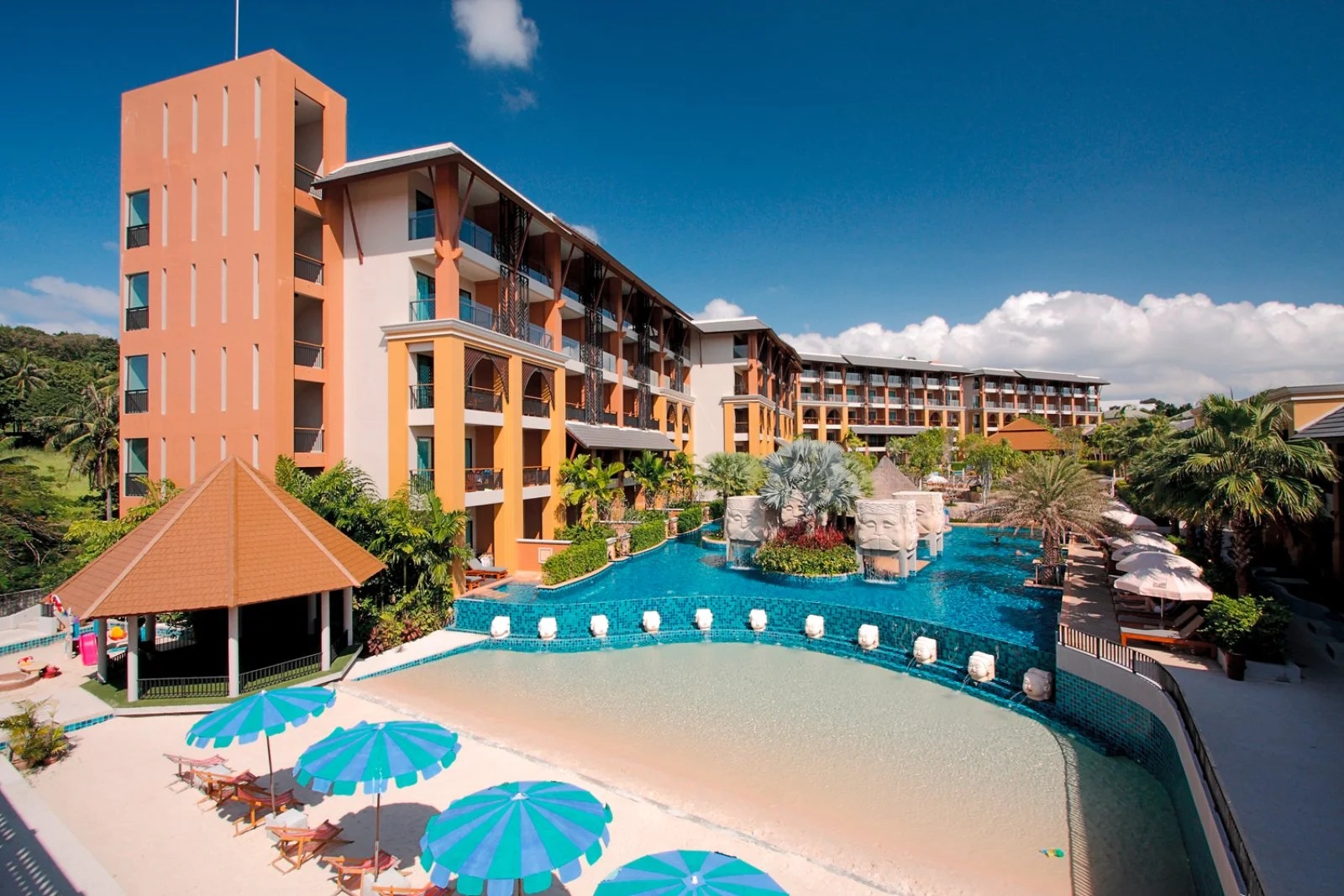 RAWAI PALM BEACH RESORT – Thailandia