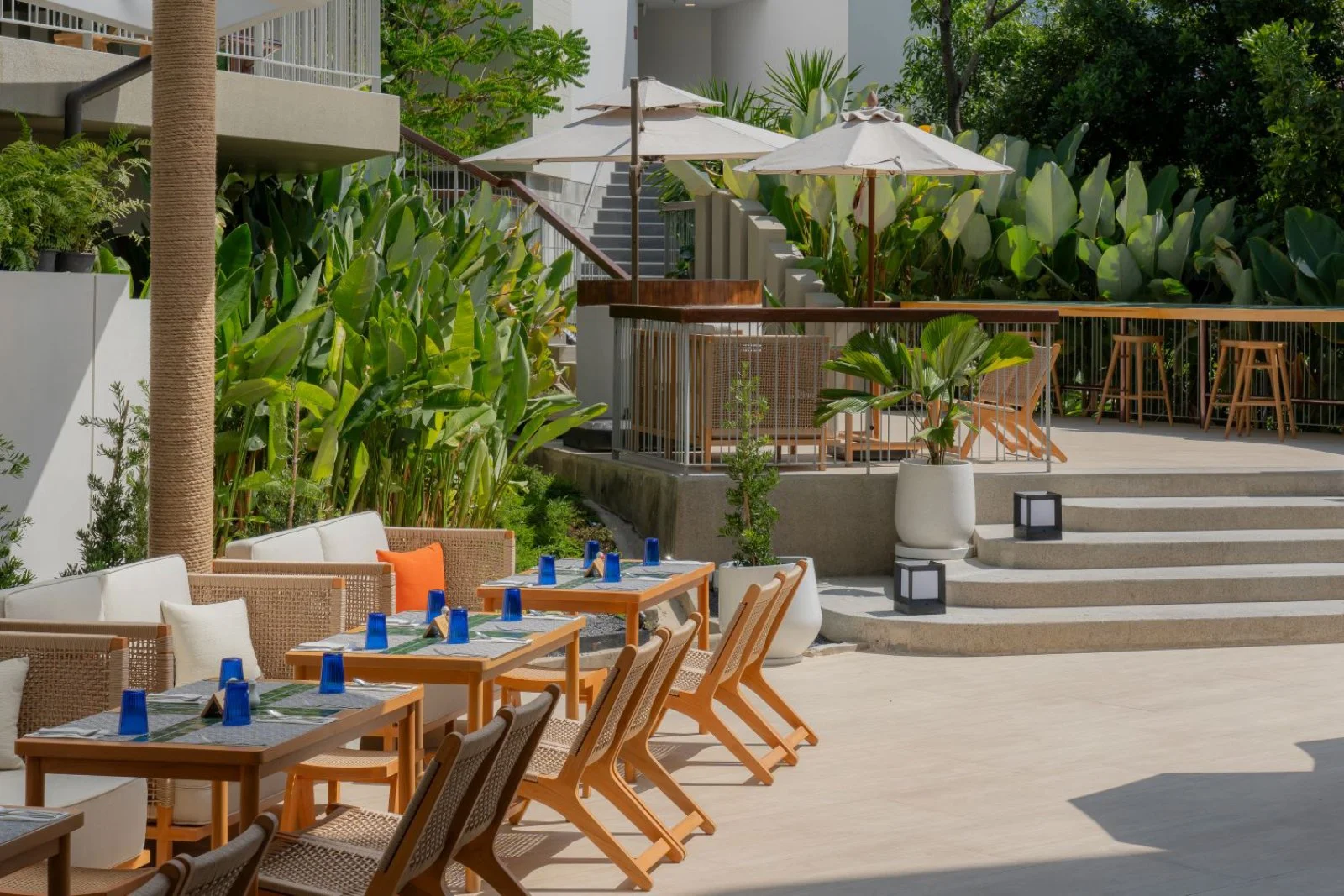 ANDAMAN BEACH HOTEL PHUKET HANDWRITTEN COLLECTION – Thailandia
