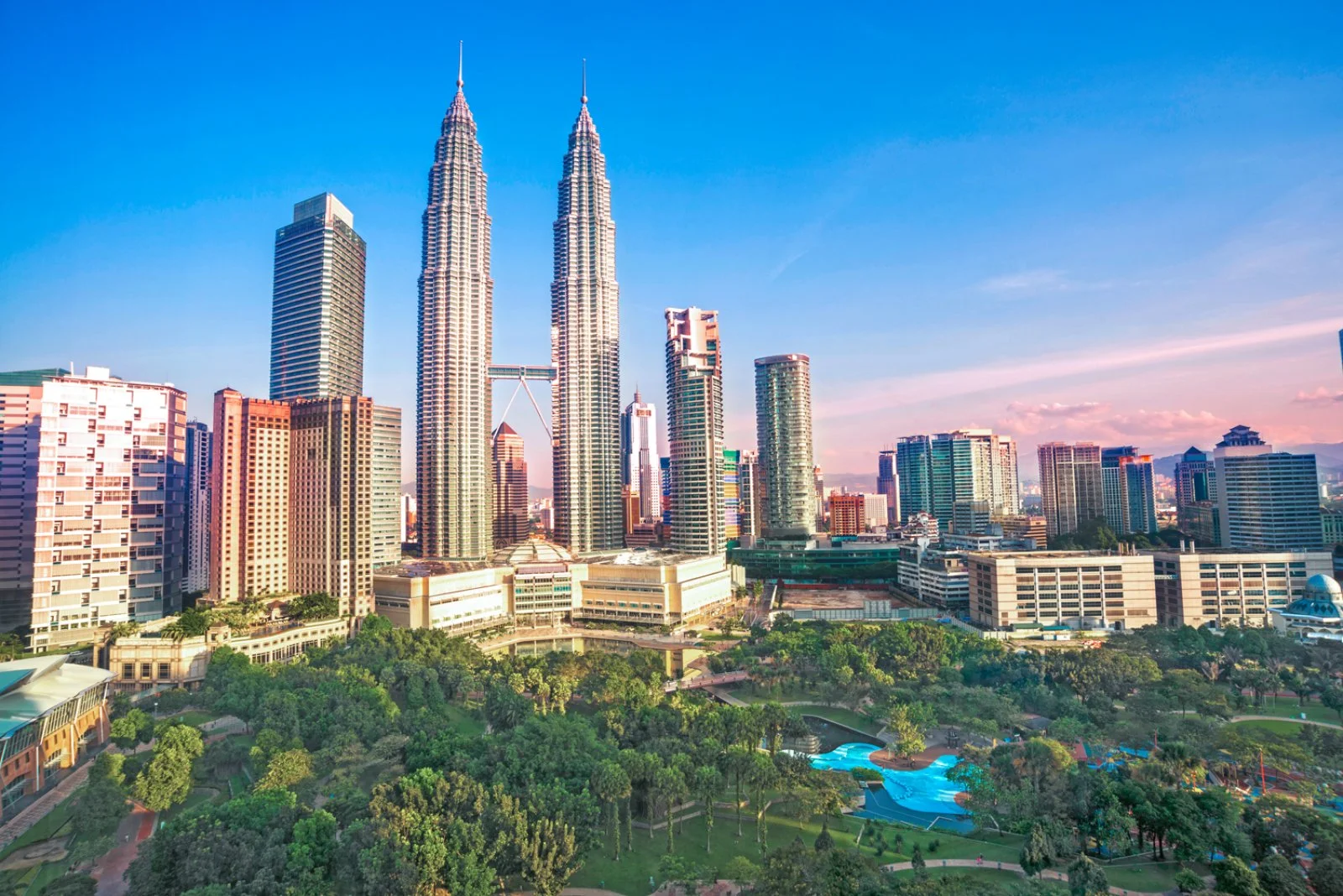 Magic Malesia - Kuala Lumpur Magic Malesia - Kuala Lumpur