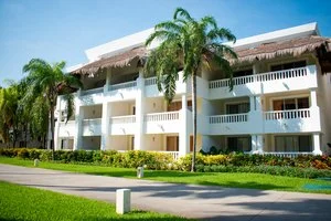 GRAND SUNSET PRINCESS BEACH RESORT – Playa del Carmen