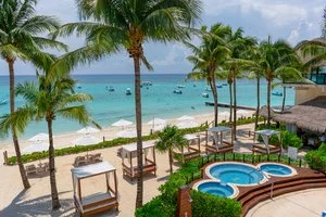 THE REEF COCOBEACH BEACH FRONT RESORT & SPA – Playa del Carmen