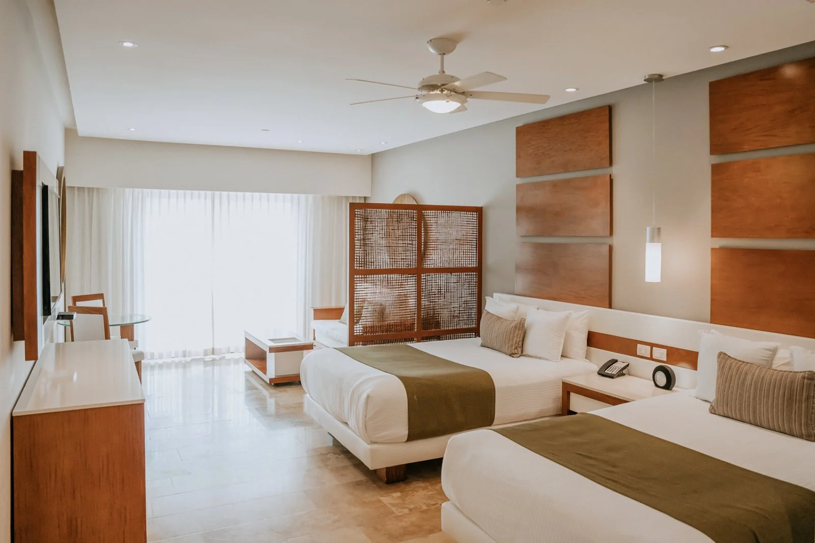 THE REEF 28 – Playa del Carmen