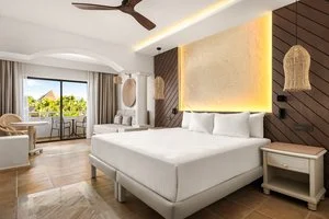 BAHIA PRINCIPE ESCAPE TEQUILA RESORT – Tulum