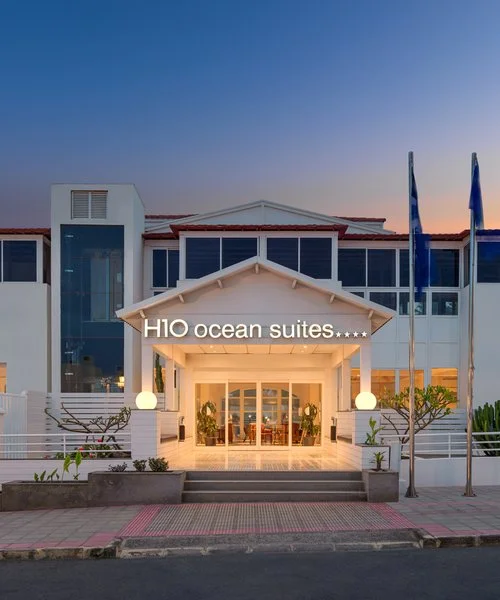 H10 OCEAN SUITES – La oliva