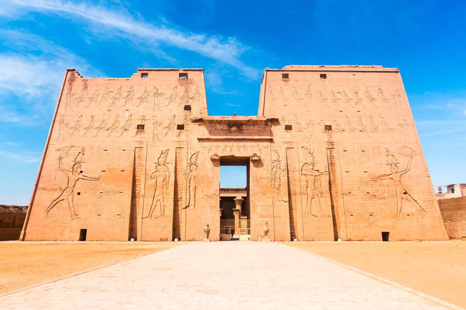 VOYAGER AMON – Governatorato di Luxor