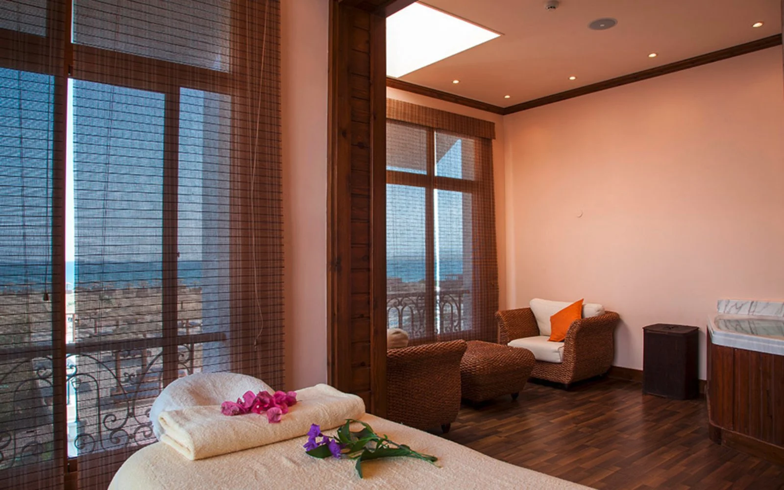 LAHAMI BAY BEACH RESORT – Shalatin