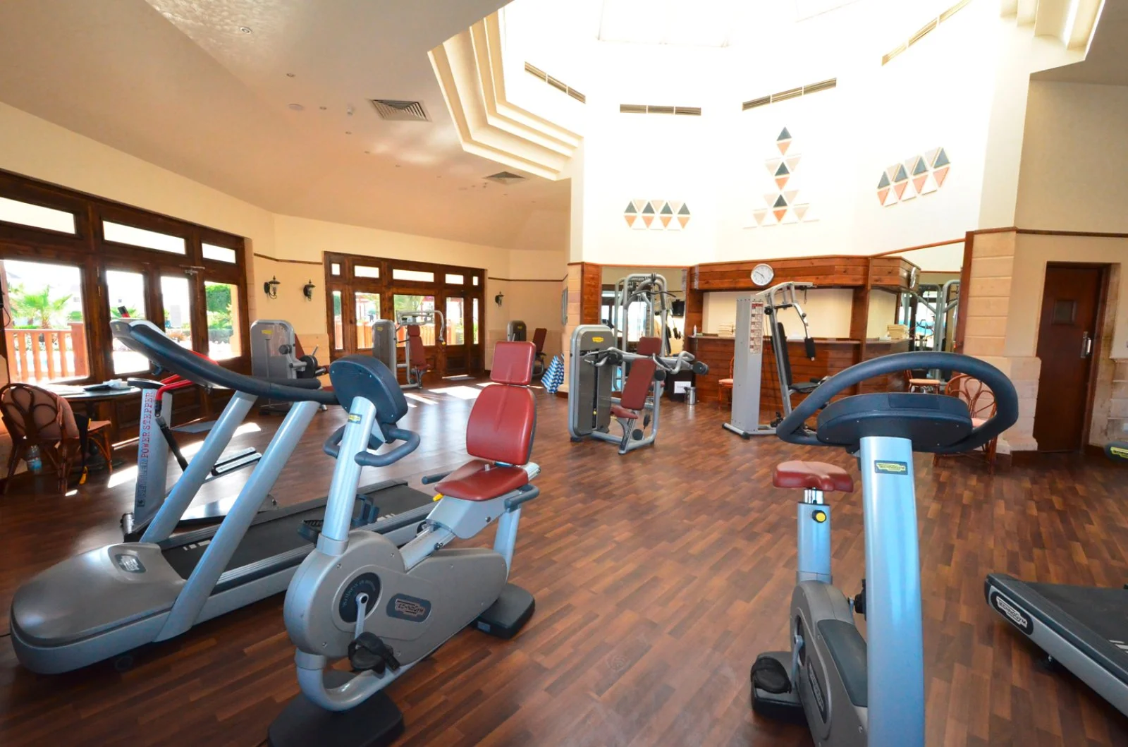 LAHAMI BAY BEACH RESORT – Shalatin