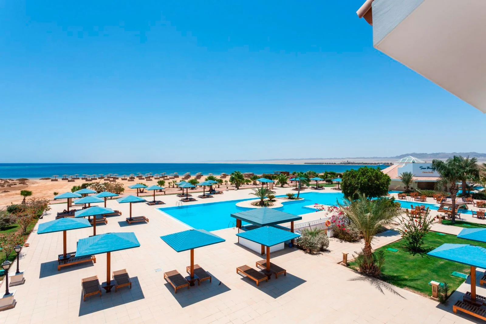LAHAMI BAY BEACH RESORT – Shalatin