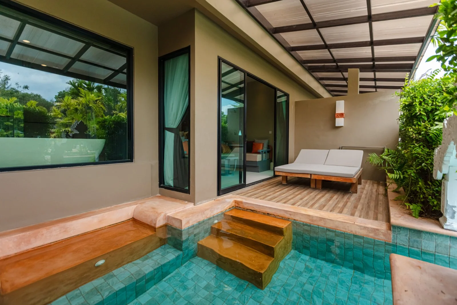 MAIKHAO PALM BEACH RESORT – Thailandia
