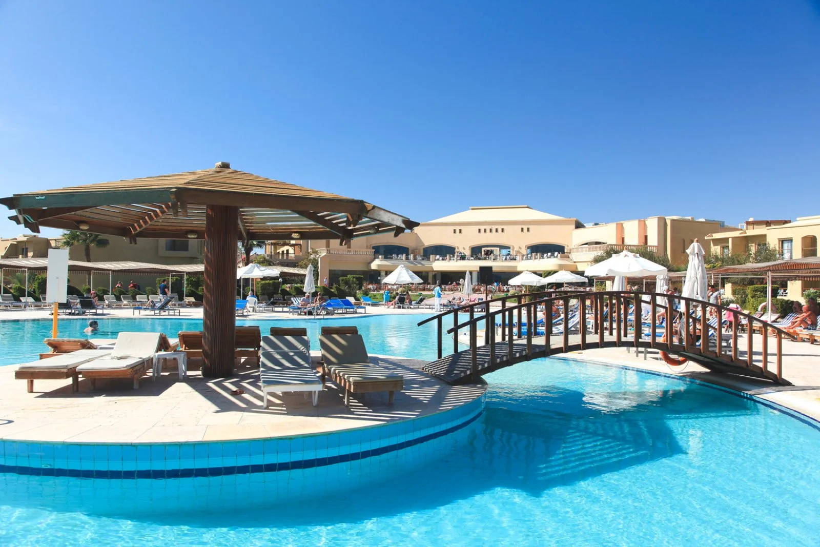 THREE CORNERS FAYROUZ PLAZA BEACH RESORT – Port Ghalib