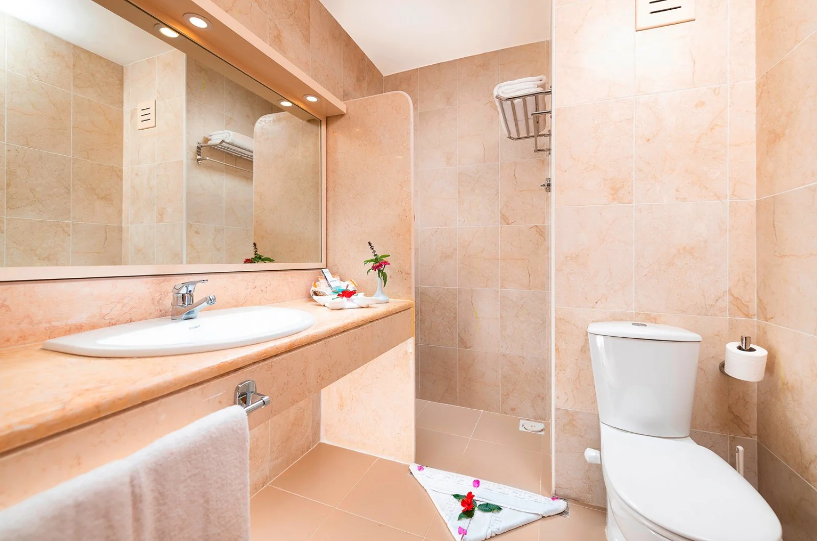 THREE CORNERS FAYROUZ PLAZA BEACH RESORT – Port Ghalib