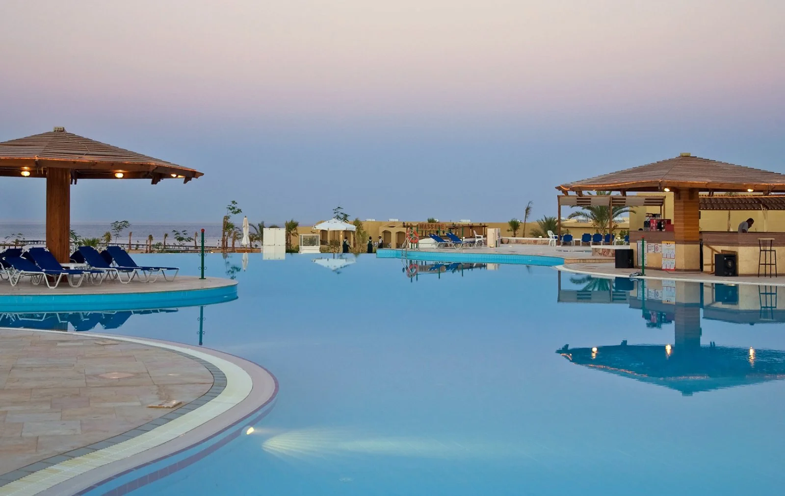THREE CORNERS FAYROUZ PLAZA BEACH RESORT – Port Ghalib
