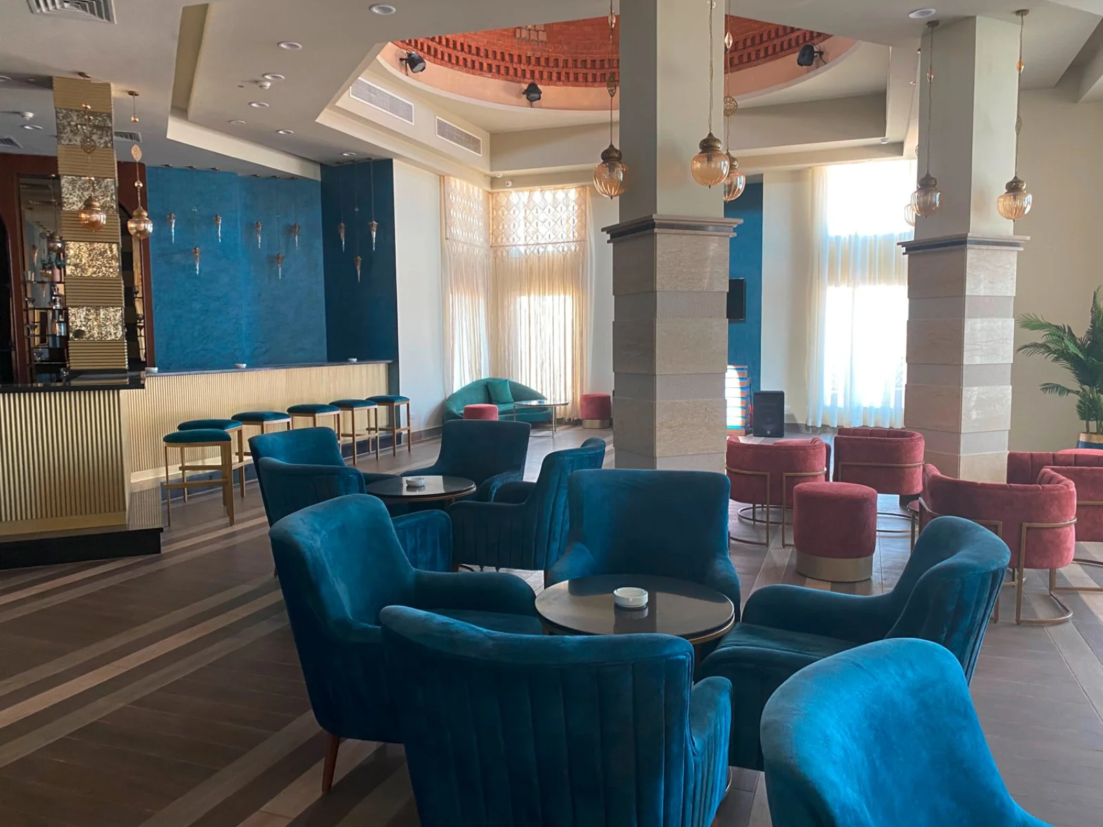 LAZULI BEACH RESORT – Madinat Coraya