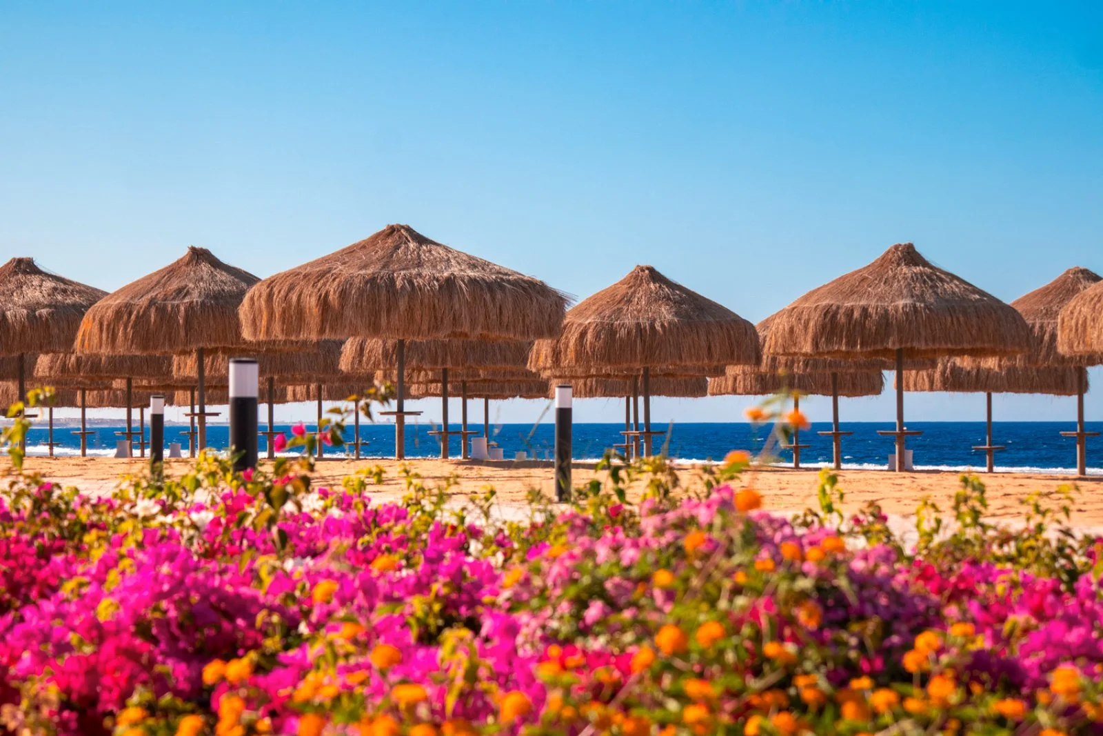 LAZULI BEACH RESORT – Madinat Coraya
