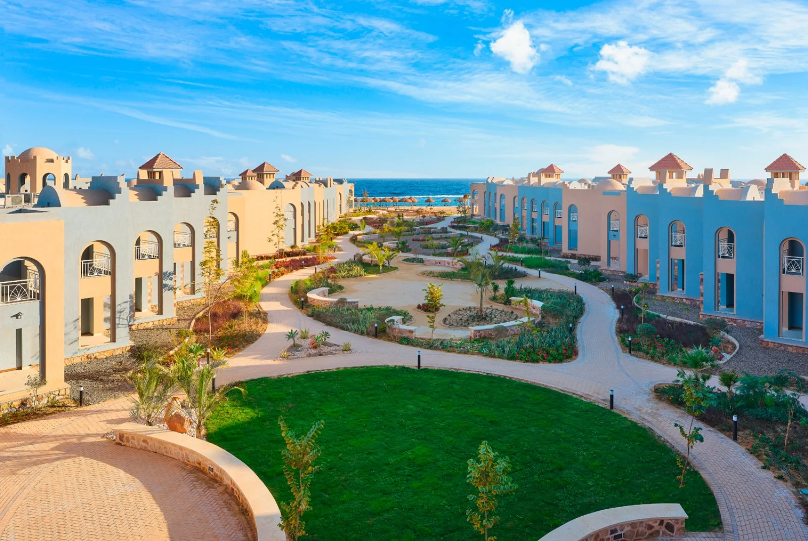 LAZULI BEACH RESORT – Madinat Coraya