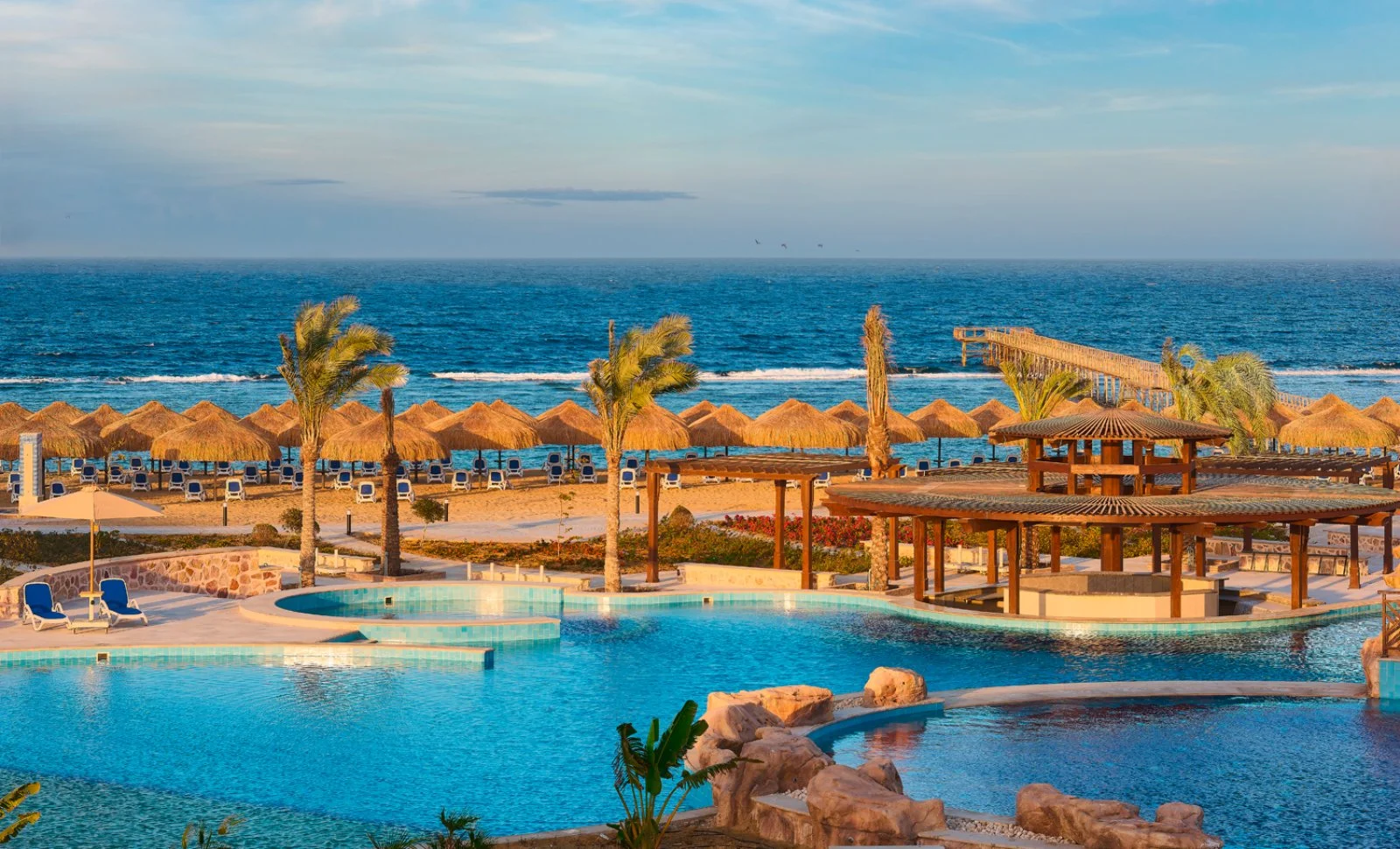 LAZULI BEACH RESORT – Madinat Coraya