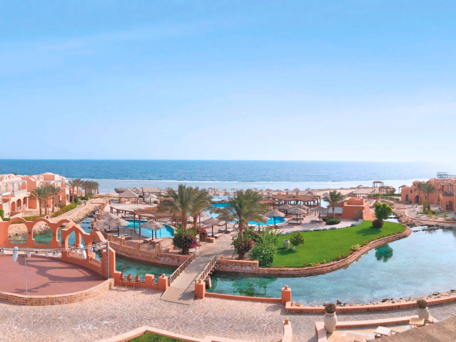 SWISSOTEL BEACH RESORT – Lasithi