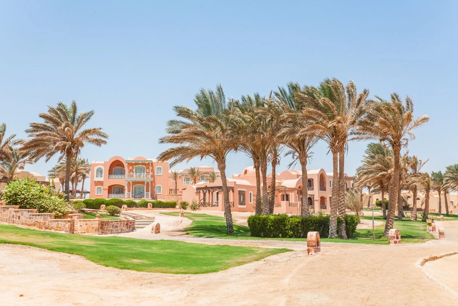 SWISSOTEL BEACH RESORT – Lasithi