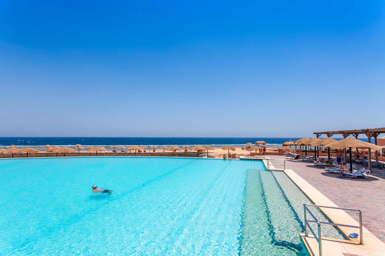 SWISSOTEL BEACH RESORT – Lasithi