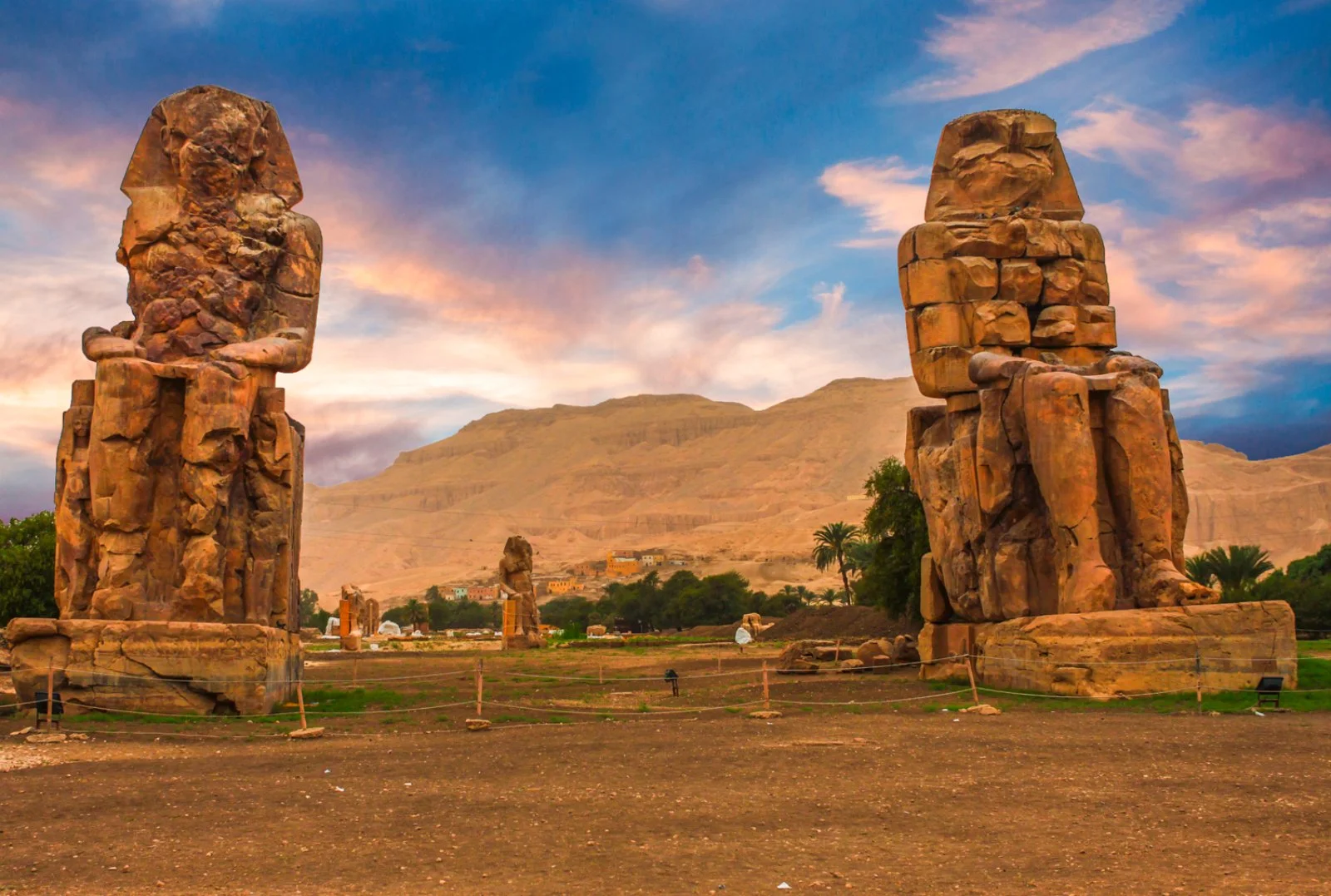 Luxor - Edfu - immagine 2 di 3